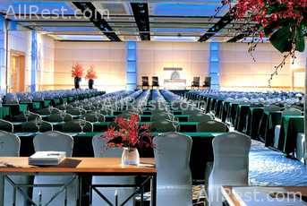Royal Orchid Sheraton Hotel 26